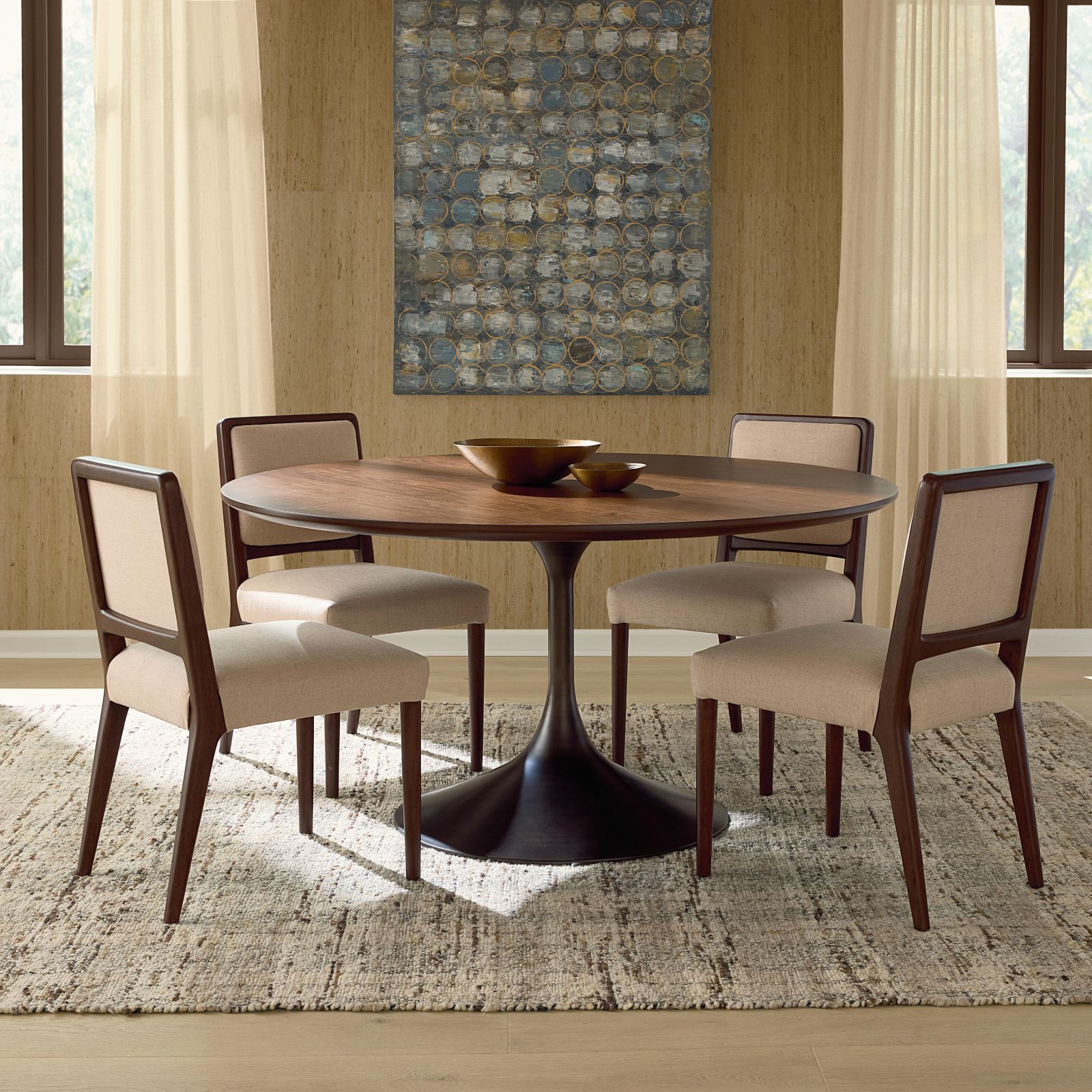 Bassett Furniture - Copenhagen Round